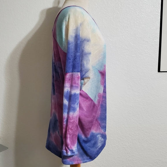 Color Splash Blouse - Picture 2 of 14